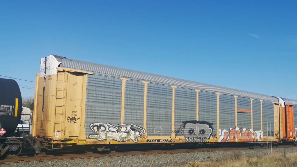 BNSF 26403 (Body) TTGX 952737 (Flat)